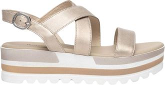 Nero Giardini Schoenen, Dames, Bruin, 38 EU, Essentiële Italiaanse sandaal voor de hele dag