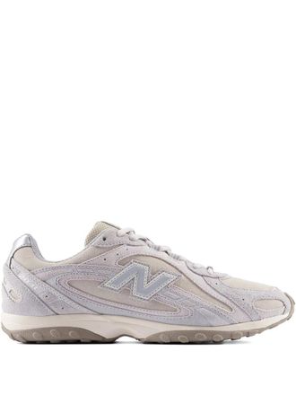 New Balance 204l