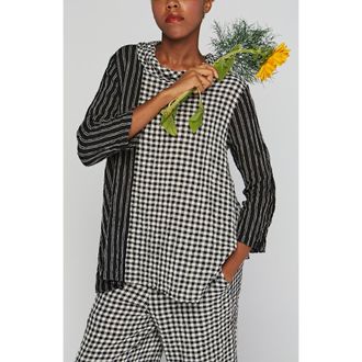 Luukaa D'Celli Illustra Checkered And Striped Blended, Gauze Linen Blouse in Black at Nordstrom, Size 6