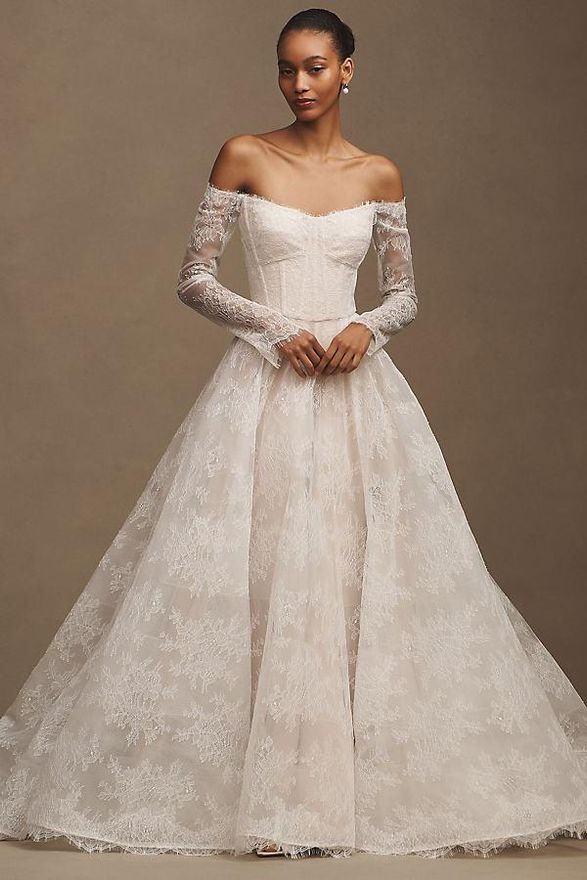 Wtoo by Watters Pendant Lace Off-The-Shoulder Long-Sleeve Ball-Skirt Wedding Gown