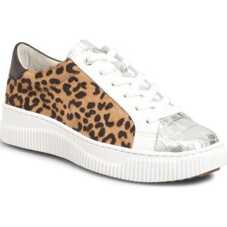 S&ouml;fft Fianna Sneaker in Tan/Silver at Nordstrom Rack, Size 6.5