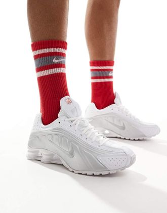 Nike Shox R4 - Sneakers bianche e argento metallizzato-Bianco