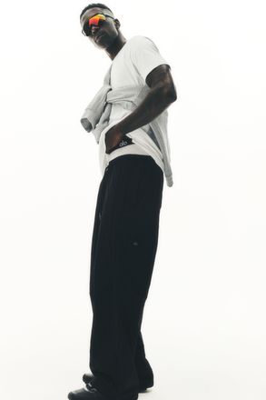 Alo | Takeaway Track Straight Leg Pants in Black, Size: Medium