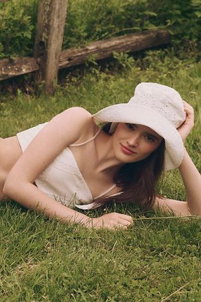 Hemant & Nandita Linen Blend Crop Lace Bustier Top