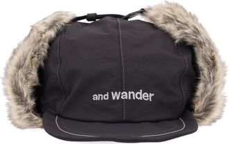 And Wander Hat With Fur