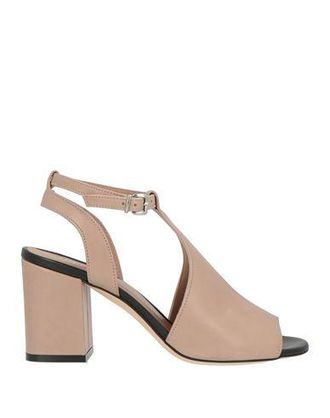 Tr&egrave;s Jolie SCHUHE - Sandalen auf YOOX.COM