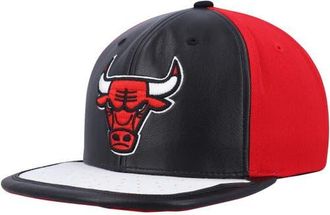 Mitchell & Ness Mens Mitchell & Ness Black/White Chicago Bulls Day One Snapback Hat at Nordstrom