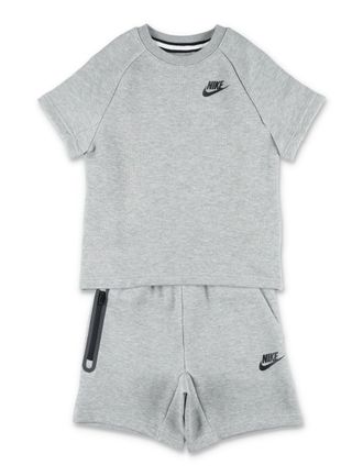 Nike kleding.... Grijs
