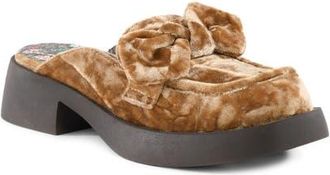 BC Footwear Flower Mule in Gold at Nordstrom, Size 8.5