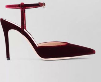 Gianvito Rossi Charlotte pointed-toe pump with a stiletto high heel