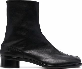 Maison Margiela Black Tabi Leather Ankle Boots
