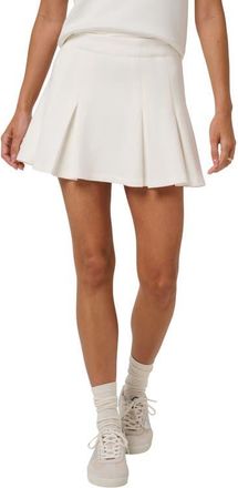 Travis Mathew Skyloft Pleated Miniskirt in Snow White at Nordstrom, Size X-Large