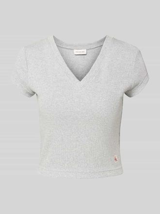 Calvin Klein Jeans T-Shirt mit Label-Detail in Hellgrau Melange, Gr&ouml;&szlig;e XS