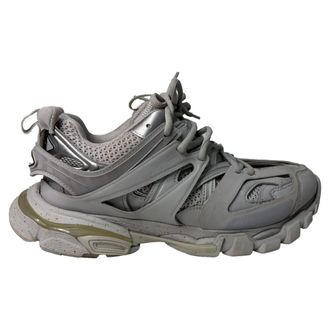 Balenciaga Balenciaga Track Recycled Sole Sneakers in Grijs Polyurethaan
