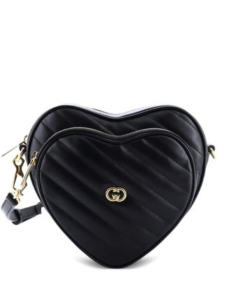 Gucci Interlocking G Heart Diagonal Quilted Leather Mini shoulder bag - Black