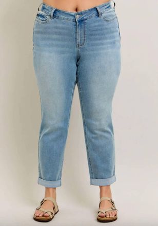 Judy Blue Cool Denim Cuff Boyfriend Jeans In Light Wash