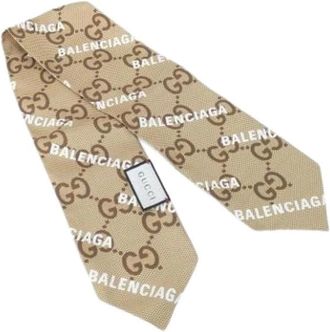 Gucci Pre-owned Scarves, male, Beige, Size: ONE SIZE Pre-owned Vintage Silk Scarf
