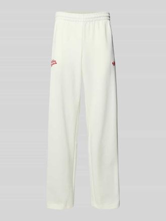 adidas Originals Sweatpants mit Rei&szlig;verschlusstaschen und Logo-Stitching in Offwhite, Gr&ouml;&szlig;e XXL