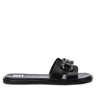 Xti Womens Flat Sandals In Black