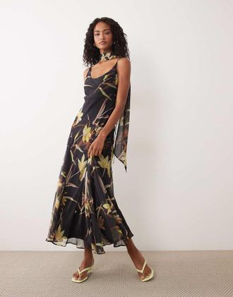 Asos Vestito lungo marrone a fiori con scollo rotondo, fondo godet e sciarpa-Multi