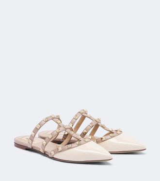 Valentino Garavani Slippers Rockstud in vernice