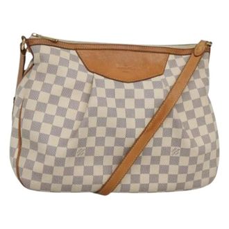 Louis Vuitton Pre-owned Cross Body Bags, female, Beige, Size: ONE SIZE Pre-owned Canvas louis-vuitton-bags