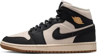 Nike Jordan Womens Air Jordan 1 Mid SE Shoes in Black | IO0760-001