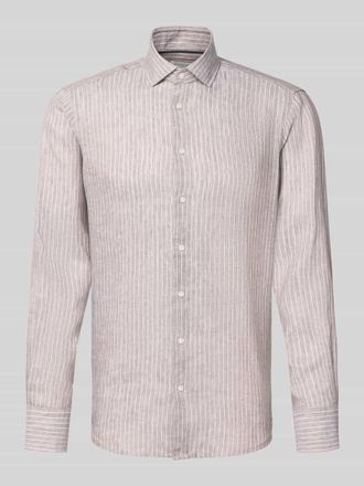 Christian Berg Regular Fit Leinenhemd mit Kentkragen in Mittelbraun, Gr&ouml;&szlig;e 37/38