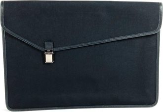 Gucci Black Nylon Clutch Bag Pouch (Pre-Owned)