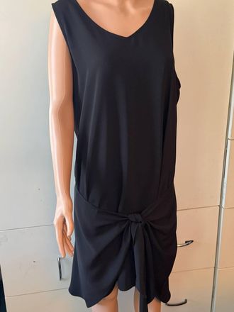 Drew Morgan V Dress In Black