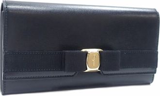 Ferragamo Black Leather Long Wallet (Bi-Fold) (Pre-Owned)