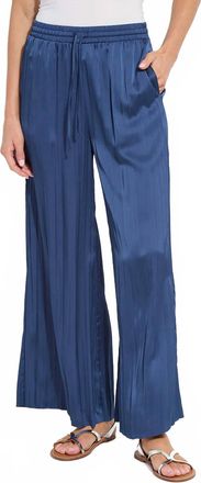 Lyss&eacute; Packable Pleated Palazzo Pant In Capri Blue