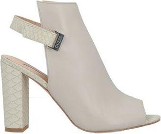 Guess CALZATURE - Sandali su YOOX.COM