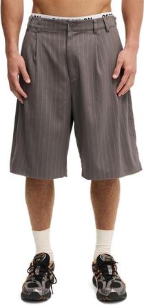 Cotton On Mens Super Baggy Pleated Short in Charcoal Pinstripe at Nordstrom, Size 32