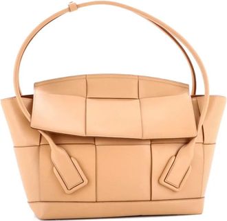 Bottega Veneta Arco Bag Maxi Intrecciato Leather Medium shoulder bag - Marrone