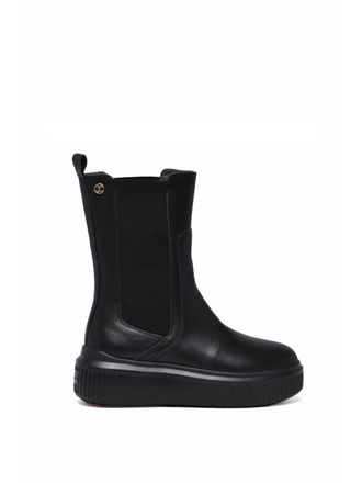 Janet & Janet Black Leather Side-Panel Ankle Boots