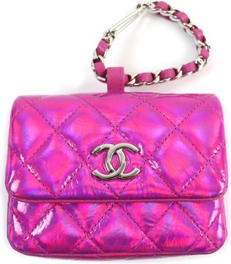 Chanel Matelasse Pink Patent Leather Pouch (Pre-Owned)