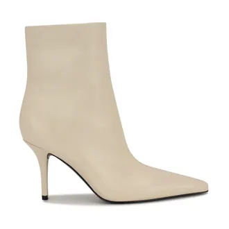 Nine West Womens Ohmy In Chic Cream M