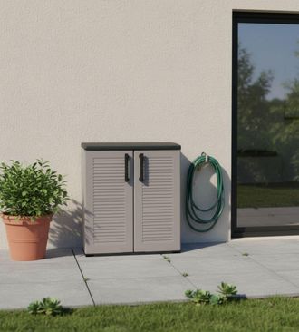 Dmora Mueble Para Exteriores O Interno Multiusos, Armario Bajo Con 2 Puertas Y 1 Estante De Polipropileno, 100% Made In Italy, 68x37h84 Cm, Color Gris, Con 
