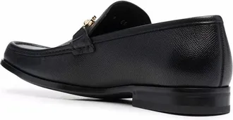 Ferragamo Gancini-Plaque Leather Loafer - Black
