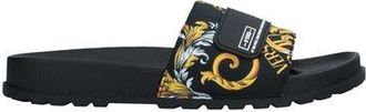 Versace CALZADO - Sandalias con cierre en YOOX.COM