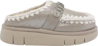 Mou Letter Logo Bounce Clog