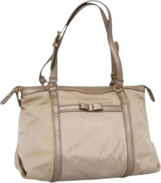 Ferragamo Pre-owned Nylon handbags - Dames - Vintage Shopper - Beige - ONE Size - Nylon - Vintage