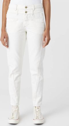 Closed Curved X Jean In Creme