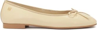 Kazar Roomkleurige ballerinas met een strik op de neus - Dames - Ballerinas - Beige - 39 EU - Leer - Schoenen