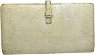 Chanel Pre-owned Wallets, female, White, Size: ONE SIZE Pre-owned Leather Wallet