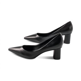 Carrano Womens Felicia Leather Heel In Black