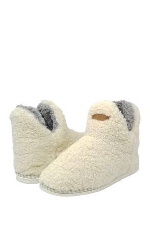 GaaHuu Berber Faux Fur Slipper Boot in Natural at Nordstrom Rack, Size Medium