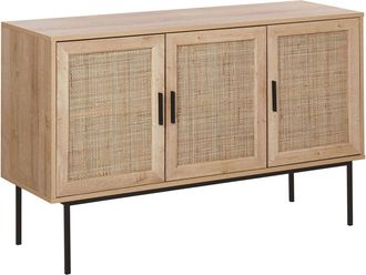 Beliani Aparador De 3 Puertas Madera Clara Frente De Rat&aacute;n Natural 76 X 120 Cm Patas De Metal Mimbre Estilo Boho Pasco