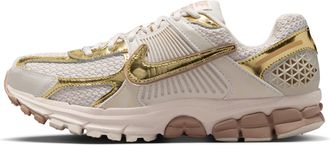 Nike Womens Zoom Vomero 5 Shoes in Brown | IV4311-101